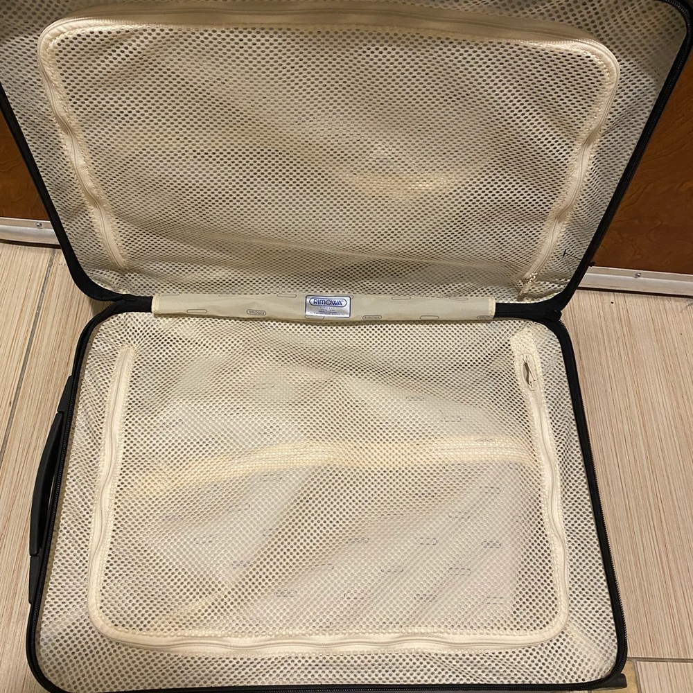 RIMOWA Carry On Luggage - Picture 4 of 14